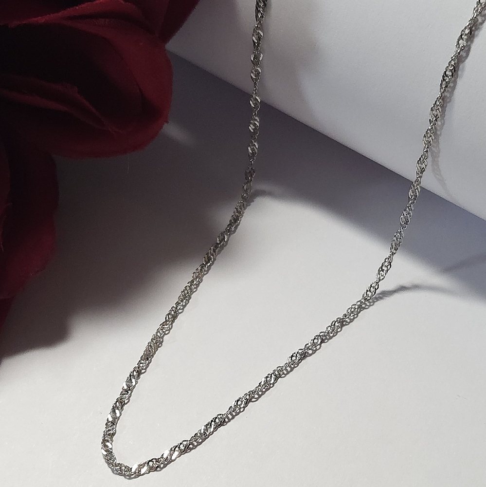 Vintage Silver Tone Diamond Cut Twist Rope Chain Necklace 18" Long